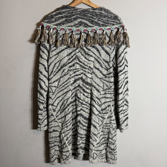 Soft Surroundings Zebra Print Fringe Knit Cardigan Sweater Women's Medium Shawl - Picture 9 of 13